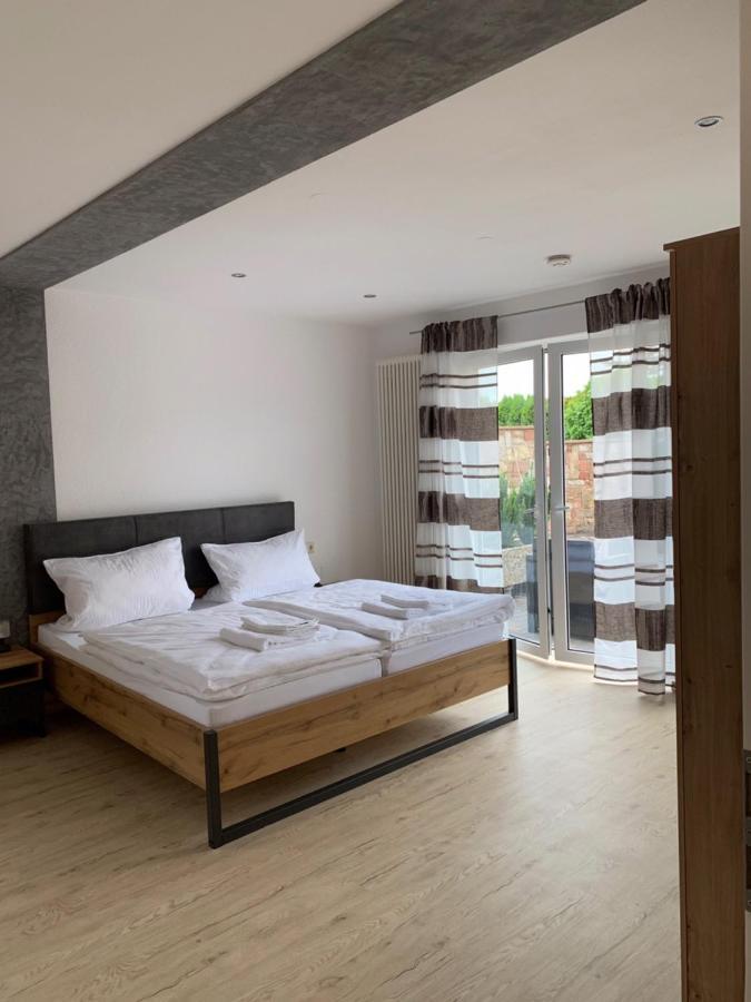 Hgh - Hotel Garni Helbig Neustadt an der Weinstraße Eksteriør billede