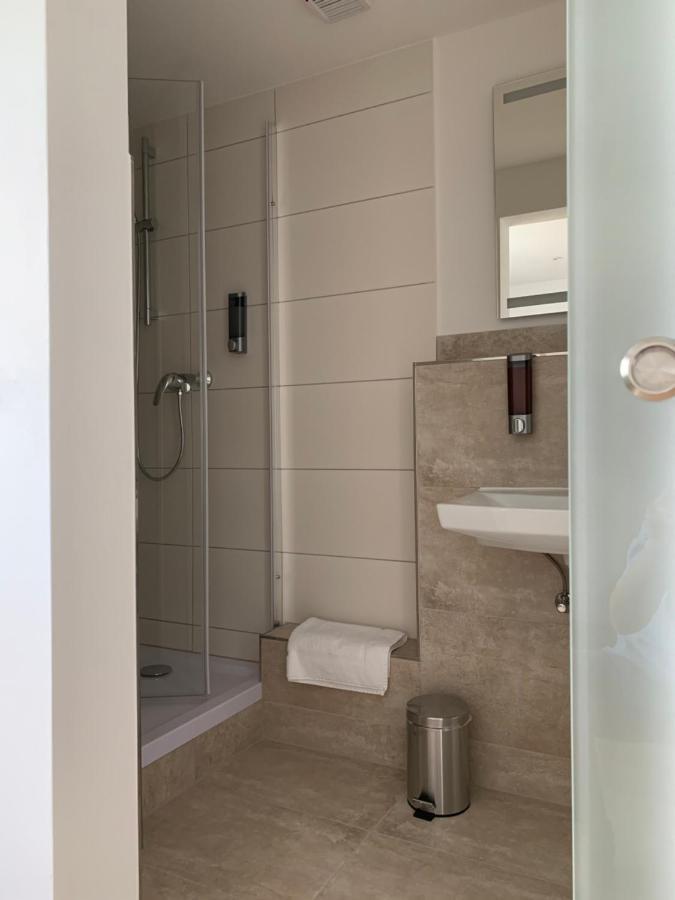 Hgh - Hotel Garni Helbig Neustadt an der Weinstraße Eksteriør billede